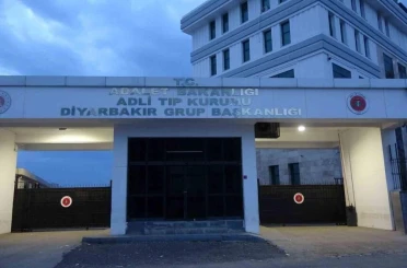 Diyarbakır'da iki aile arasında silahlı kavga: 1 ölü, 1 yaralı