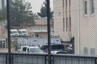 Diyarbakır’da 18 yaşındaki Sümeyye’nin cinayet şüphelisi adliyeye sevk edildi 