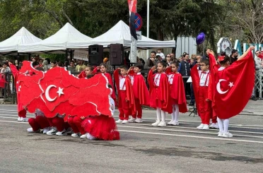 Diyarbakır’da 23 Nisan coşkuyla kutlandı 