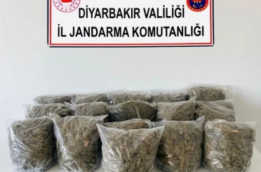 Diyarbakır’da 38 buçuk kilo esrar ele geçirildi 