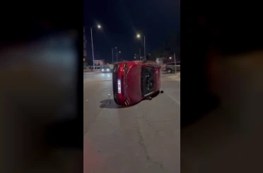 Diyarbakır’da araç takla attı: 1 yaralı 
