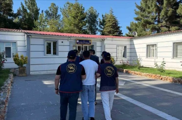 Diyarbakır’da haklarında kesinleşmiş hapis cezası bulunan 24 şahıs yakalandı 