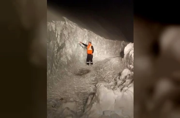 Diyarbakır’da kar kalınlığı 3 metreyi aştı 