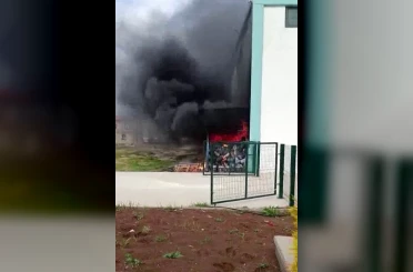 Diyarbakır’da korkutan yangın 