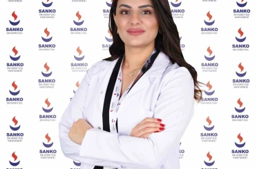 Diyetisyen Zelal Ürek: "Sağlıklı beslenmenin ilk adımı, ne yediğimizi değil, neden yediğimizi de anlamaktır" 