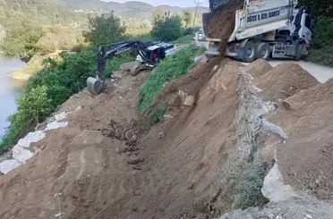 Dokuzdeğirmen köyünde heyelan çalışması
