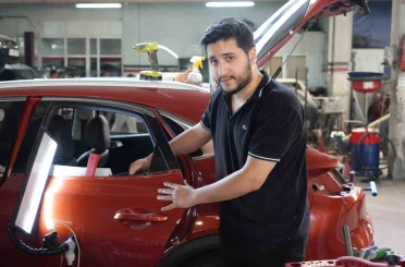 Dolu yağışında hasar gören araçlar sanayide onarılıyor 