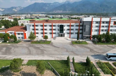 DOSTEK Koleji, mesleki eğitimde geleceğin nitelikli gücünü yetiştiriyor 