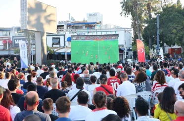 Dünya Kupası heyecanı Bodrum Meydanı’na taşındı 