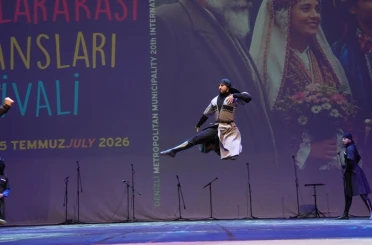 Dünyanın bütün renkleri Denizli’de buluştu 