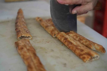 Dünyanın en iyi turtası ’Çarşamba pidesi’ 