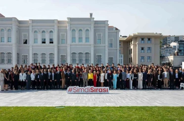 Dünyanın prestijli üniversitelerinden tam bin 448 kabul 
