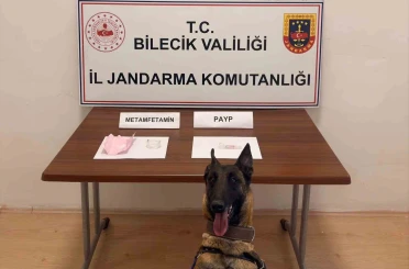 Durdurulan araçta uyuşturucu çıktı 