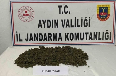 Durdurulan araçtan uyuşturucu çıktı 