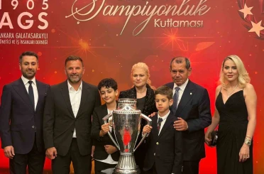 Dursun Özbek: "27. şampiyonluk topun ağzında" 