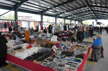 Düzce Belediyesi 3. kapalı pazaryerini hizmete açtı 