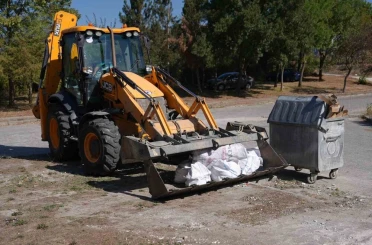 Düzce Belediyesi’nin ‘Temiz Şehir Düzce’ kampanyası hız kesmeden devam ediyor 