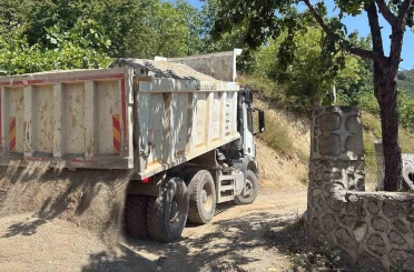 Düzce’de asfalt çalışmaları devam ediyor 