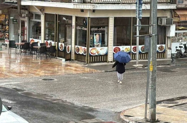 Düzce’de bunaltan sıcakların ardından yağan yağmur serinletti