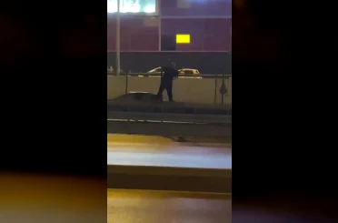 E-5’te tehlikeli anlar: Alkollü olduğu iddia edilen şahıs ortalığı birbirine kattı 