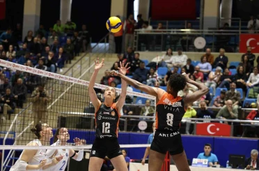 Eczacıbaşı Dynavit, Aydın deplasmanında set vermedi 