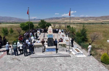 Edebük Şehitliği’nde 15 Temmuz anması 