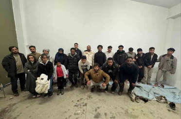 Edirne’de 21 düzensiz göçmen yakalandı 