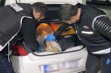 Edirne’de yurt dışına kaçırılmak istenen 2 bin yıllık heykel ele geçirildi 