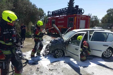 Edremit’te korkutan araç yangını 