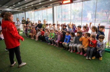 Efeler Belediyesi’nden miniklere afet bilinci eğitimi 