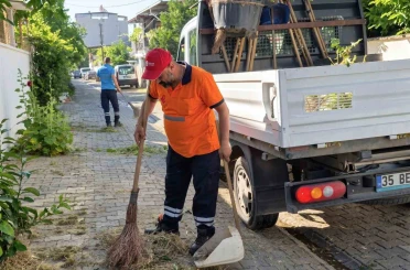 Efeler Belediyesi’nden sokaklarda temizlik çalışması 