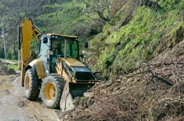 Efeler’de kapanan yollar açılıyor 