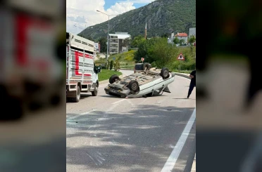 Eğirdir’de takla atan otomobilin sürücüsü yaralandı 