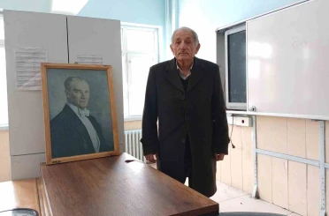 Eğitim sevdası emeklilik tanımadı: 19 köy okulunu yenilediler 