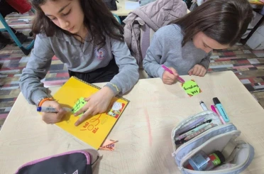 Eğitimde sınırlar kalktı, 7 ülkeden öğrenciler Bursa’dan dünyaya mutluluk köprüsü kurdu 