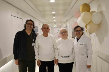 El ele gelip 24 saatte ayağa kalktılar 