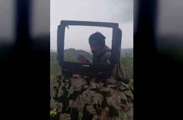 Elazığ’da çoban, kırık televizyonla hava durumu sunup doluya karşı uyardı