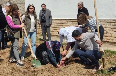 Elazığ’da fidan dikme etkinliği 