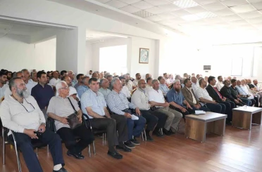 Elazığ’da Kur’an kursu öğreticileri ve din görevlilerine eğitim 