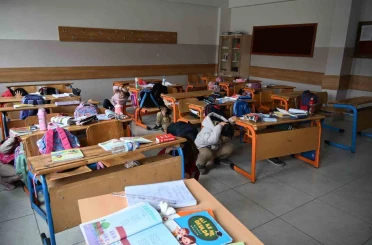 Elazığ’da öğrencilere afet bilinci aşılandı 