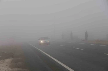 Elazığ’da sis etkili oldu 
