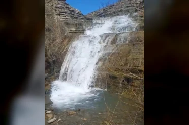 Elazığ’da yağışlar sonrası şelaleler coştu 