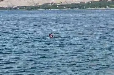 Elazığ’dan Malatya’ya yüzerek geçti
