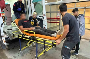 Elektrikli bisiklet ile motosiklet çarpıştı: 1 yaralı 