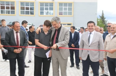 Emet Cevizdere Şehitleri MTAL’de yılsonu sergisi ve ödül töreni 