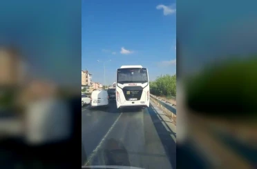 Emniyet şeridini kullanan araçlar ambulansa zor anlar yaşattı 