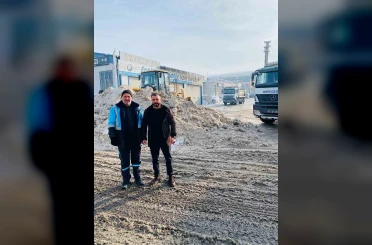 Emre Akdoğan sahada, esnaf rahatta: Sanayide kar engeli aşıldı 