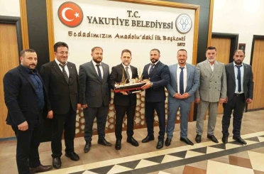 Emre Akoğan’dan Başkan Uçar’a ziyaret; Oto sanayi esnafına taziye evi müjdesi 