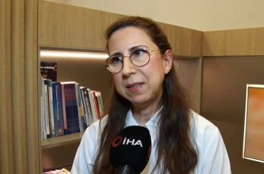 Enfeksiyon vakalarında hareketlilik yaşanırken uzmanlar uyardı: "Lütfen hastane dışında damardan takviye kullanmayalım" 