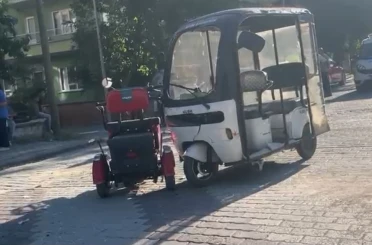 Engelli aracı ile elektrikli bisiklet çarpıştı, 1 yaralı 